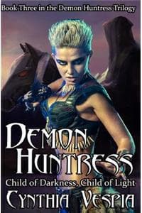 Demon Huntress: Chil...